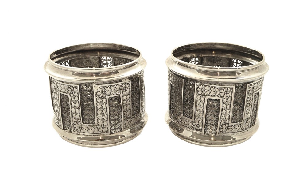 Pair of Antique Victorian Sterling Silver Filigree Napkin Rings in Case 1890 View V