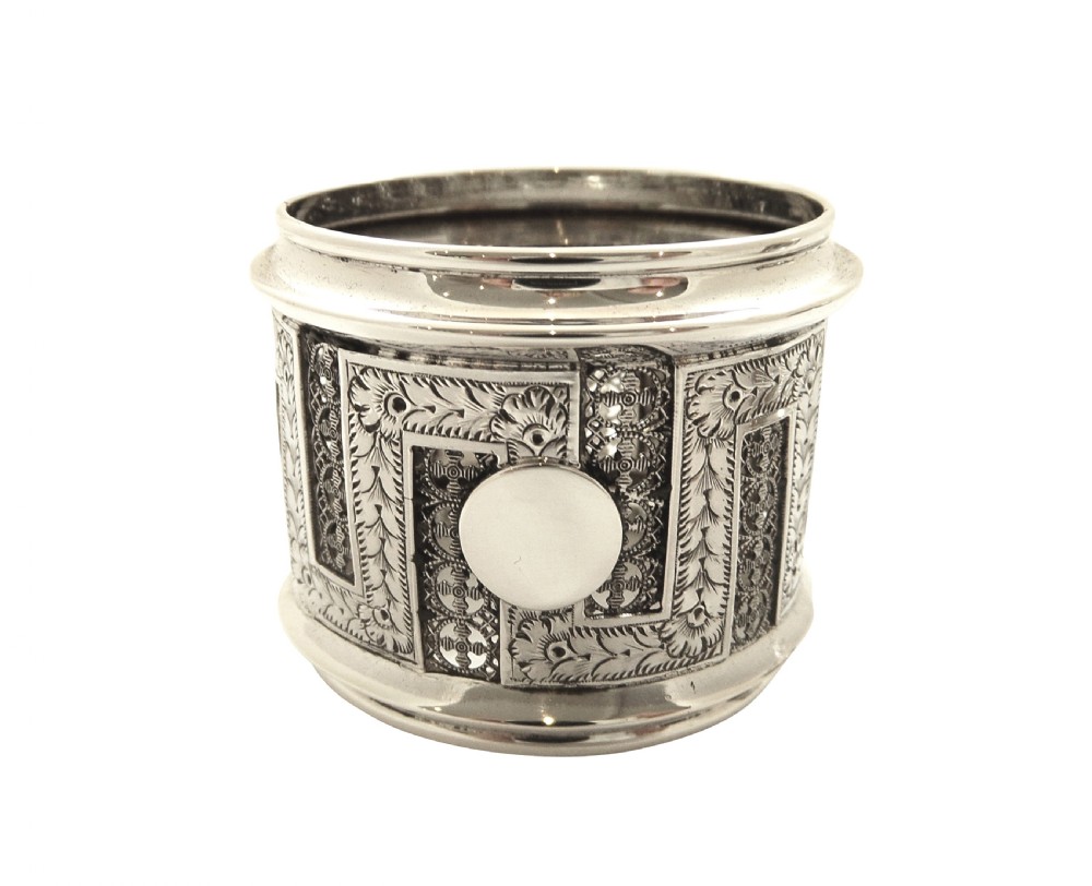 Pair of Antique Victorian Sterling Silver Filigree Napkin Rings in Case 1890 View VII
