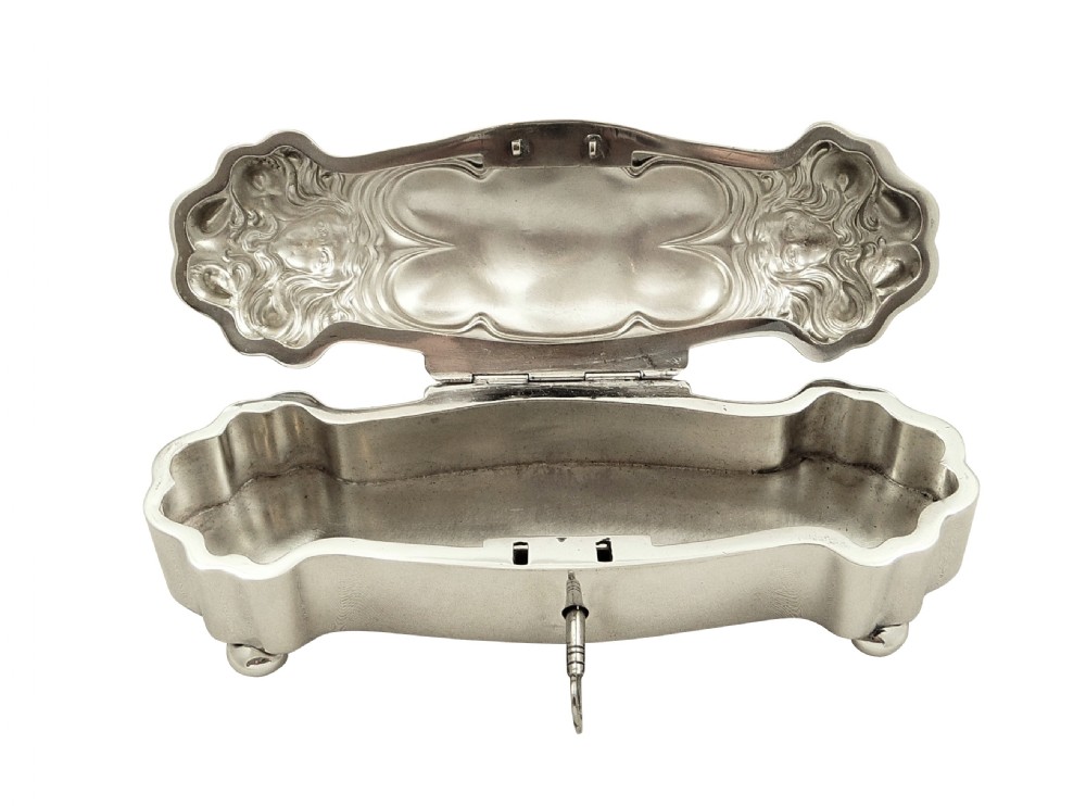 Antique Edwardian Sterling Silver Trinket Box with Key 1901 View II