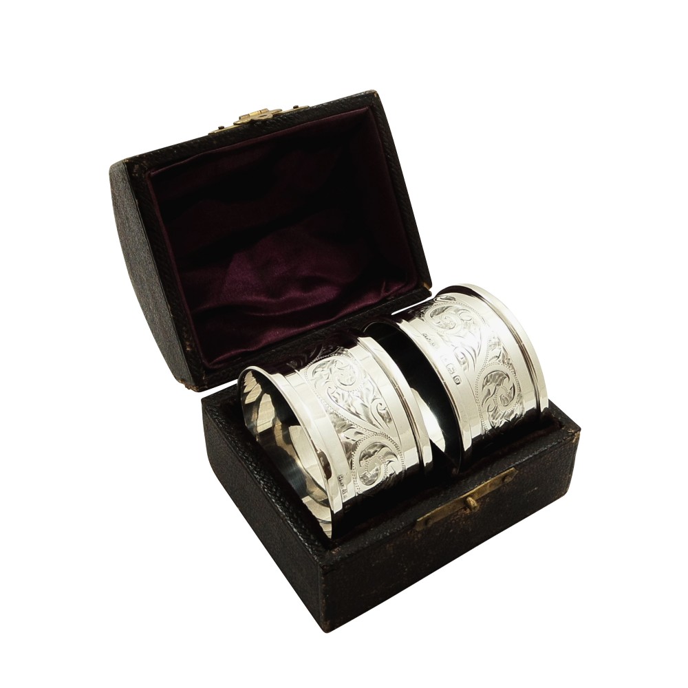 Pair of Antique Sterling Silver Napkin Rings in Case 1913