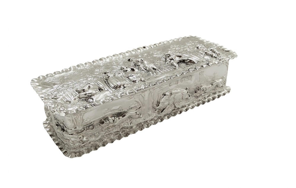 Antique Edwardian Sterling Silver Trinket Box with Hunting Scene 1901 View VII