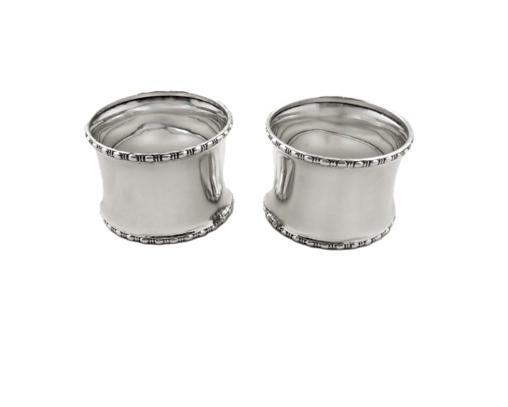 Set of 6 Antique George V Sterling Silver Napkin Rings in Case 1920/21 View VI