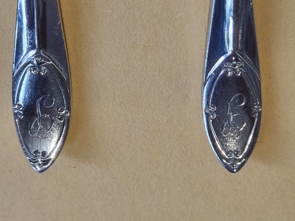 Set 6 antique silver teaspoons 'S' Sheffield 1921  View II