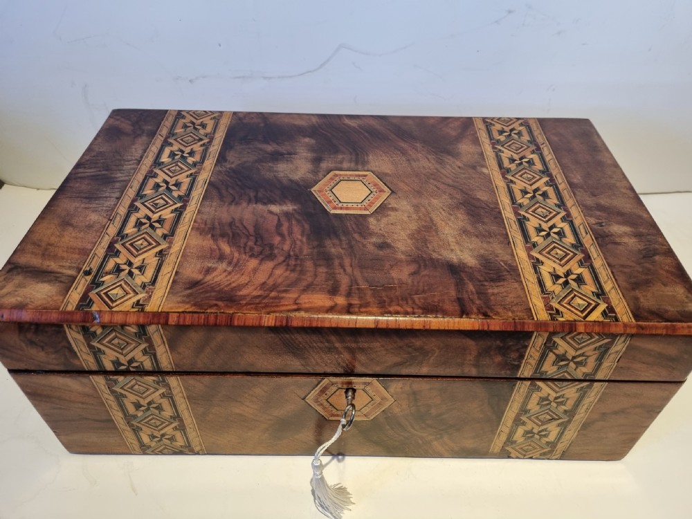 Victorian walnut and inlaid writing box c 1880 40 cm in excellent condition View II