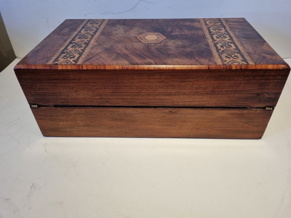 Victorian walnut and inlaid writing box c 1880 40 cm in excellent condition View IV