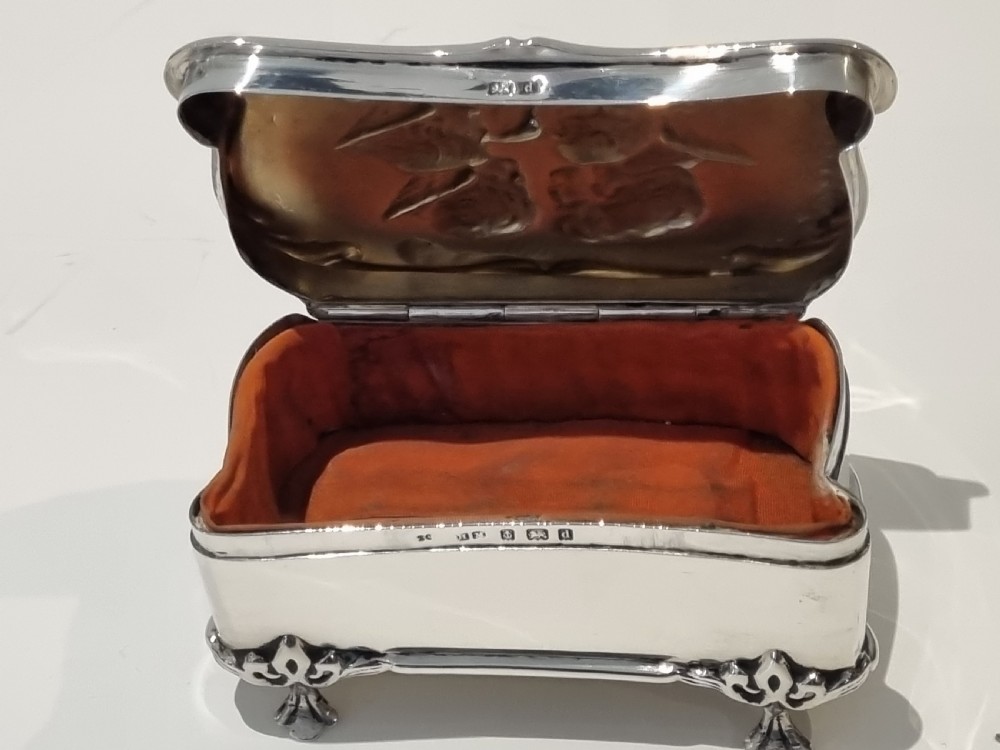 Edwardian silver trinket box Birmingham 1903 'Angels' View VI