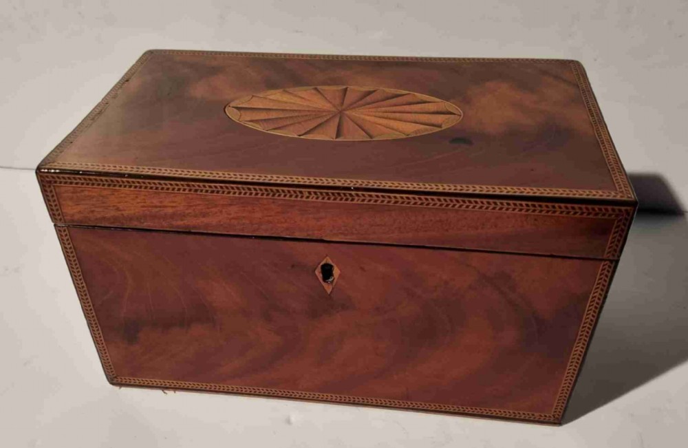 Georgian 24cm mahogany inlaid jewel box c 1830