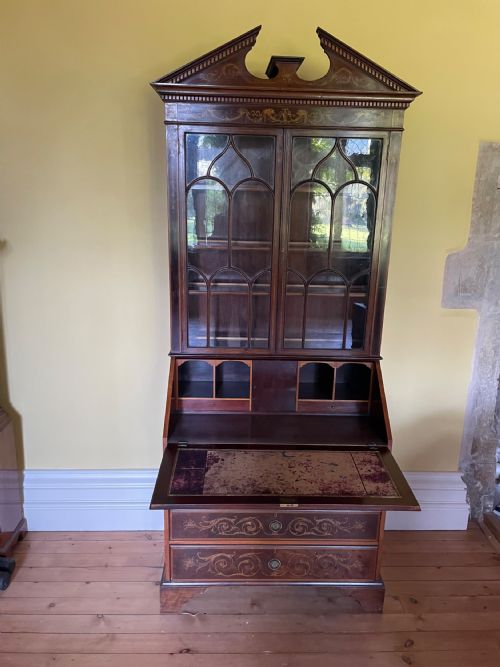 LATE VICTORIAN SHERATON REVIVAL MAHOGANY BUREAU BOOKCASE - ADDITIONAL PHOTO 5