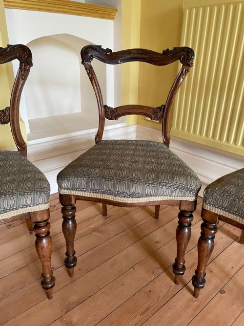 SET OF THREE VICTORIAN ROSEWOOD DINING CHAIRS - ADDITIONAL PHOTO 1