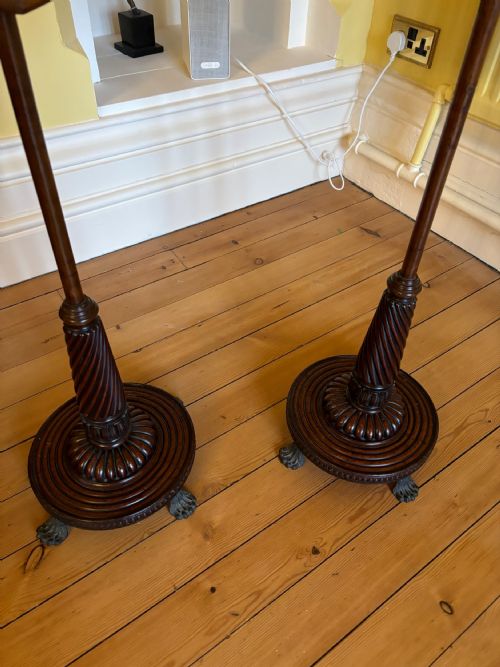 PAIR OF 19THC MAHOGANY POLE SCREENS - ADDITIONAL PHOTO 1