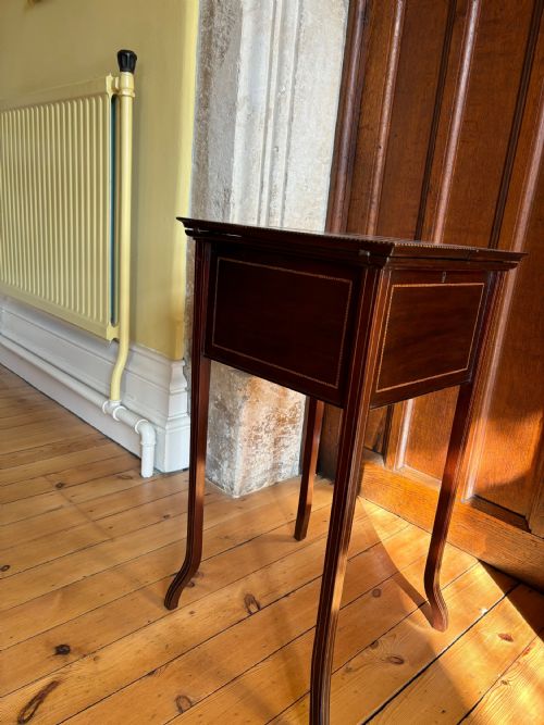 EDWARDIAN MAHOGANY AND INLAID WORK BOX SEWING TABLE - ADDITIONAL PHOTO 1
