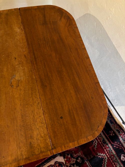 19THC MAHOGANY PEMBROKE TABLE - ADDITIONAL PHOTO 4