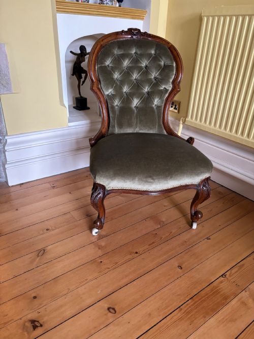 Victorian Mahogany Ladies Chair
