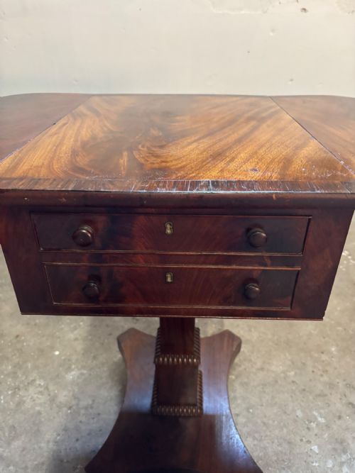 A REGENCY MAHOGANY WORK TABLE - ADDITIONAL PHOTO 3
