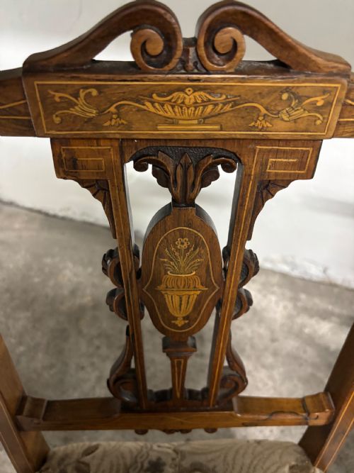 A SET OF FOUR EDWARDIAN MARQUETRY AND INLAID ROSEWOOD SALONDINING CHAIRS - ADDITIONAL PHOTO 1