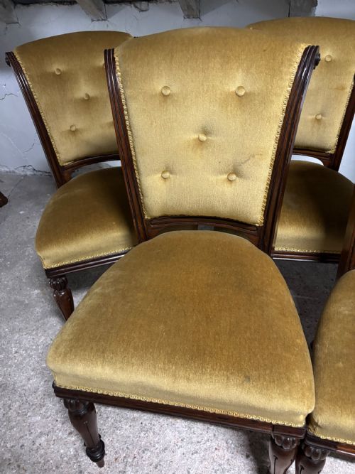 A SET OF FIVE EARLY VICTORIAN MAHOGANY DINING CHAIRS - ADDITIONAL PHOTO 1