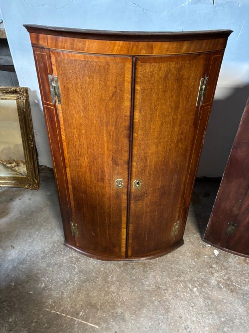 TWO GEORGE LLL HANGING CORNER CUPBOARDS - ADDITIONAL PHOTO 1