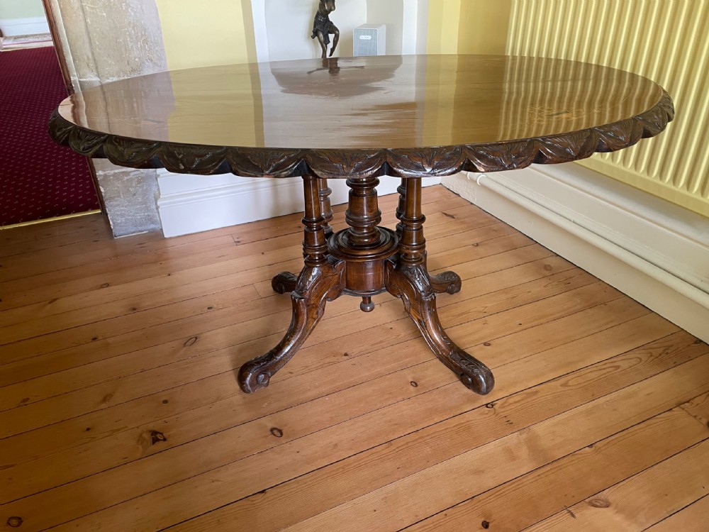 Victorian Walnut oval Table View II