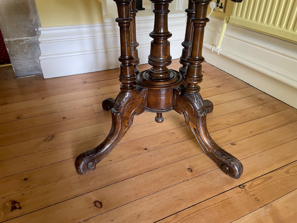 Victorian Walnut oval Table View IV