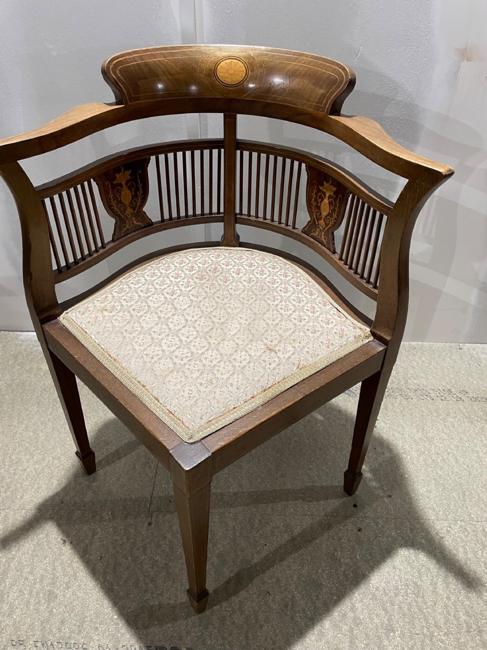 Edwardian Mahogany and Inlaid Corner Chair