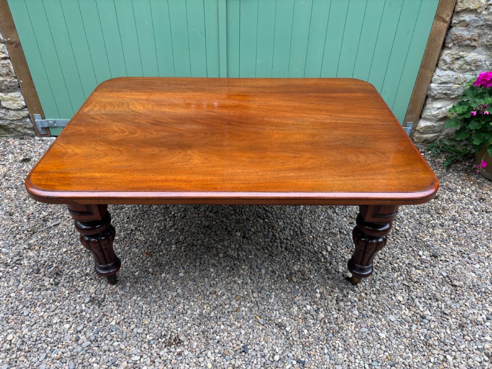 A Victorian Mahogany Dining Table View V