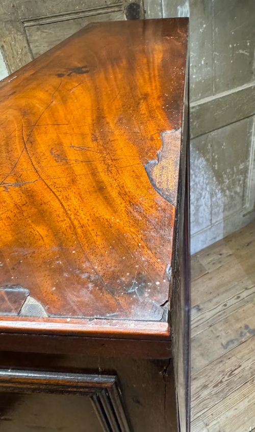 A SLENDER REGENCY MAHOGANY ESTATE CABINET BY REPUTE FROM A CAMBRIDGE UNIVERSITY COLLEGE View X