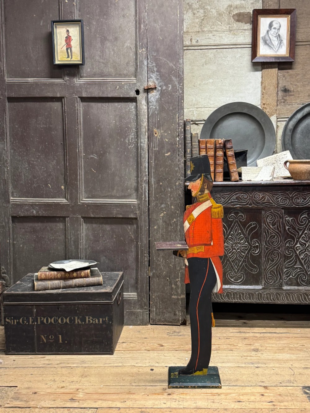 EARLY 20TH CENTURY DUMB WAITER IN THE FORM OF A BRITISH SOLDIER OF THE CRIMEAN WAR View VI