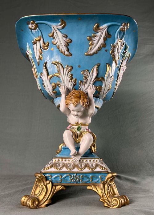 LARGE 19TH CENTURY CONTINENTAL PORCELAIN CHERUB CENTREPIECE - ADDITIONAL PHOTO 13