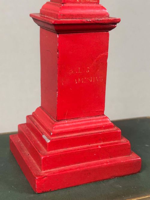 PAIR OF VINTAGE COMPOSITE OXBLOOD RED MODEL LATERAN OBELISKS - ADDITIONAL PHOTO 7