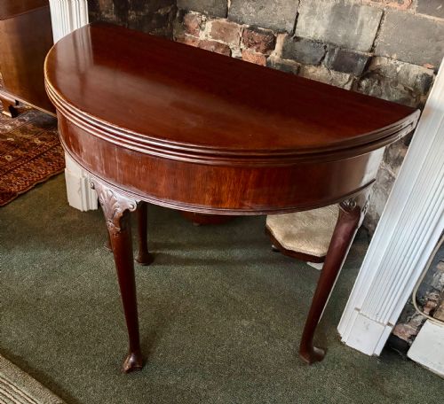 SMALL GEORGE III MAHOGANY DEMI LUNE CARD TABLE - ADDITIONAL PHOTO 9