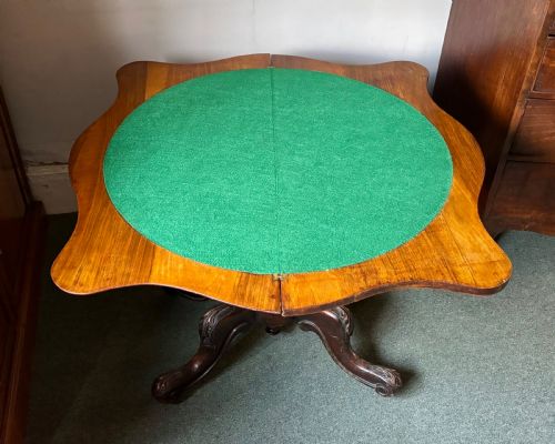 VICTORIAN WALNUT SERPENTINE CARD TABLE - ADDITIONAL PHOTO 8
