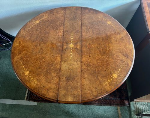 VICTORIAN BURR WALNUT AND FLORAL MARQUETRY INLAID OVAL SUTHERLAND TABLE - ADDITIONAL PHOTO 6