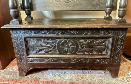 SMALL CARVED OAK MONKS BENCH - ADDITIONAL PHOTO 6