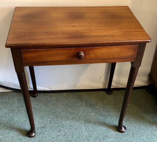 SMALL GEORGIAN MAHOGANY SIDE TABLE - ADDITIONAL PHOTO 2