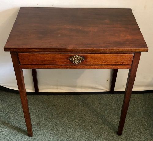 SMALL GEORGE III MAHOGANY SIDE TABLE - ADDITIONAL PHOTO 2