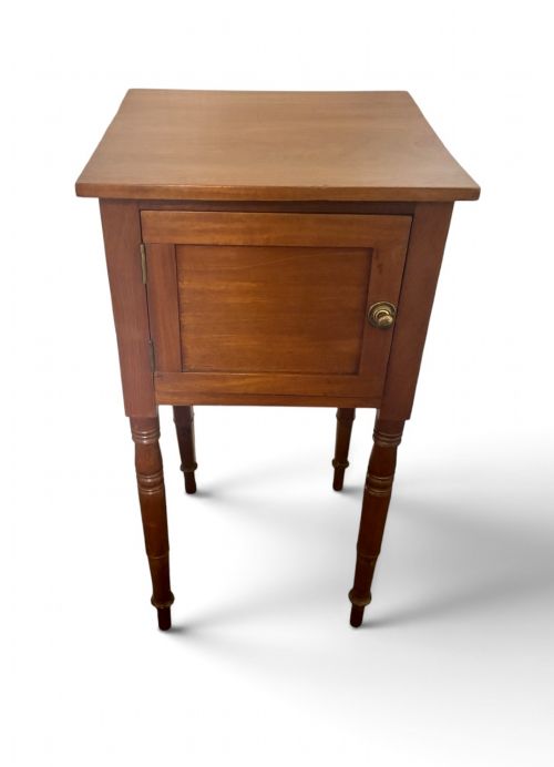 19TH CENTURY MAHOGANY BEDSIDE CUPBOARD