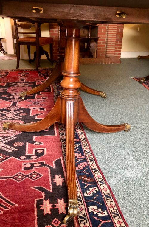 REGENCY DESIGN MAHOGANY TWIN PILLAR DINING TABLE - ADDITIONAL PHOTO 6