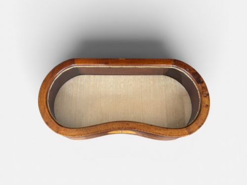 KIDNEY SHAPE EDWARDIAN MAHOGANY AND SATINWOOD INLAID DISPLAY TABLE - ADDITIONAL PHOTO 3