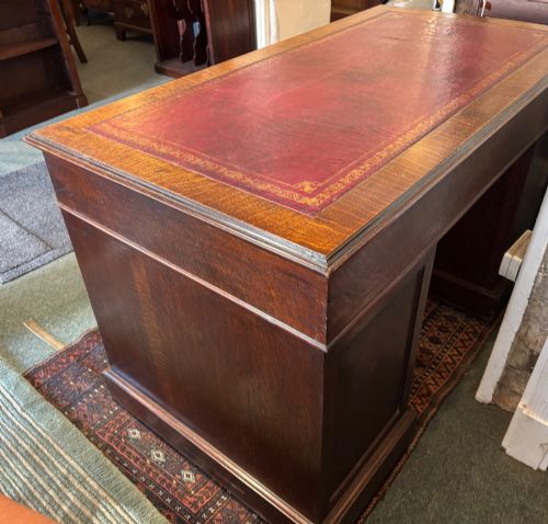 EDWARDIAN OAK PEDESTAL DESK - ADDITIONAL PHOTO 9
