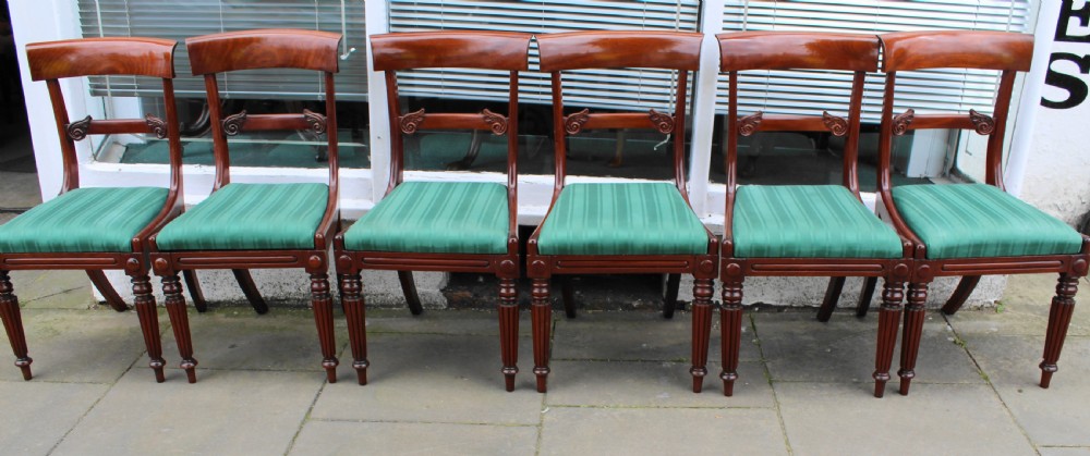 Set of six William IV mahogany dining chairs