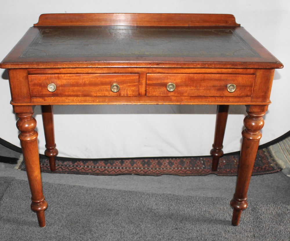 Victorian figured walnut writing table