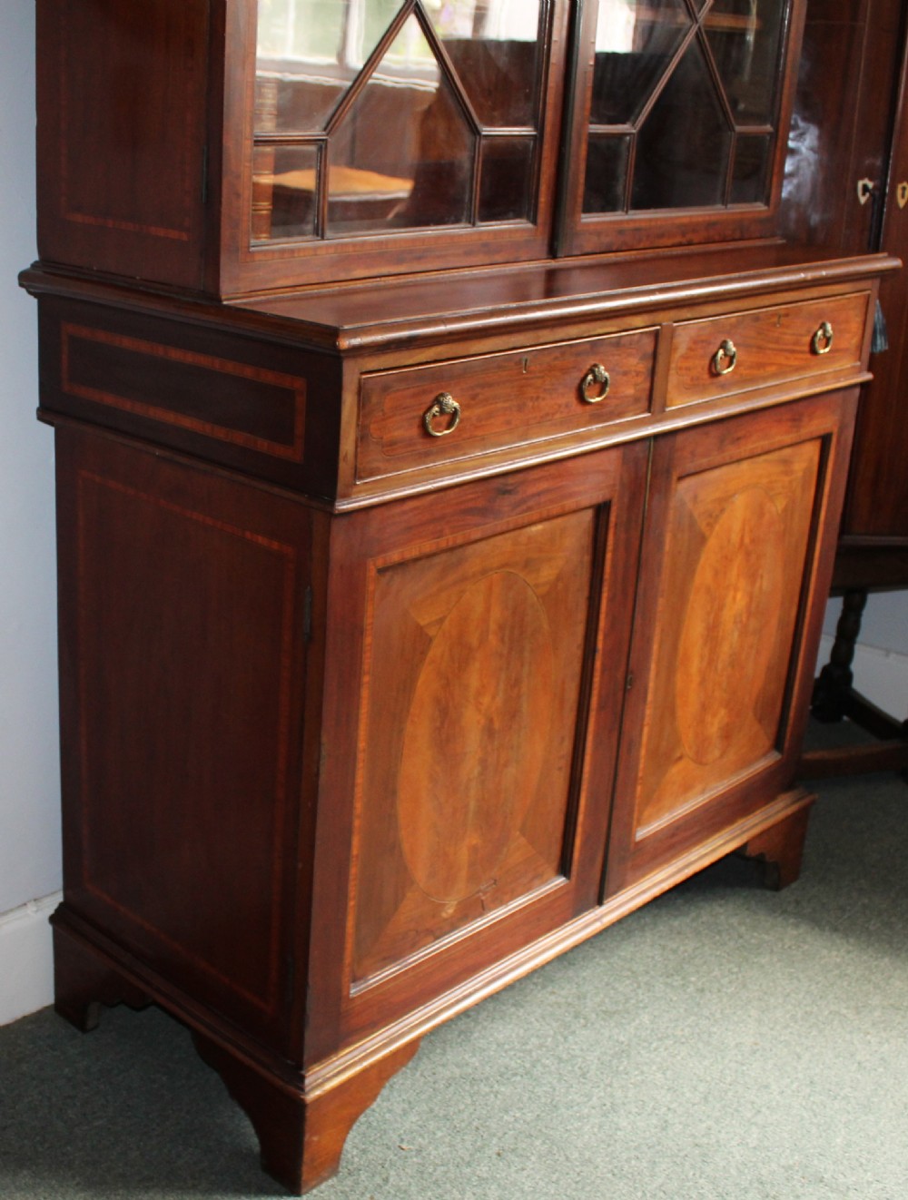 Fine quality 19th century mahogany library bookcase, stamped T. Willson View II