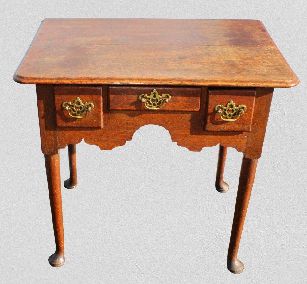 Small George III oak lowboy View II