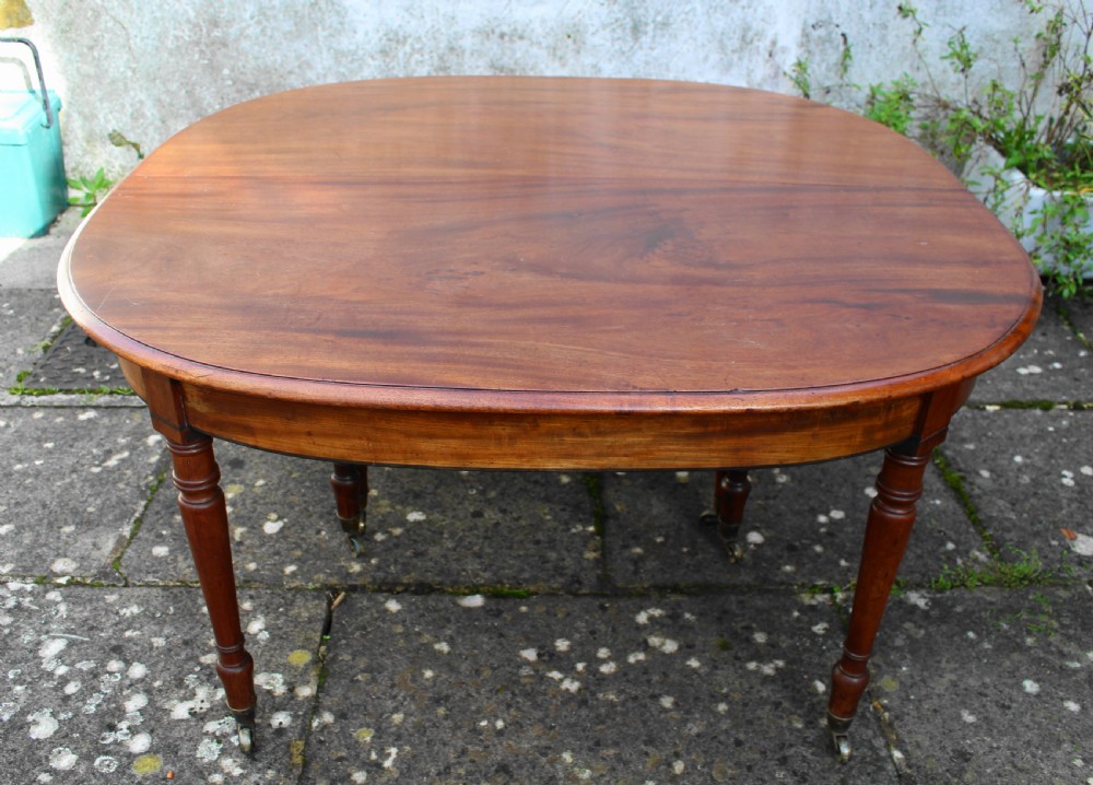 Large early 19th century mahogany dining table View IX
