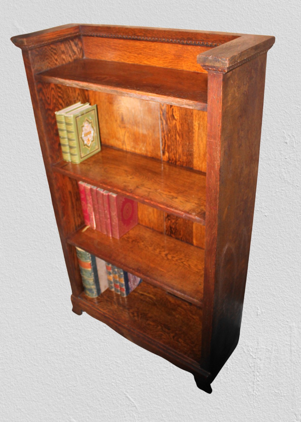 Arts and Crafs oak open bookcase View III
