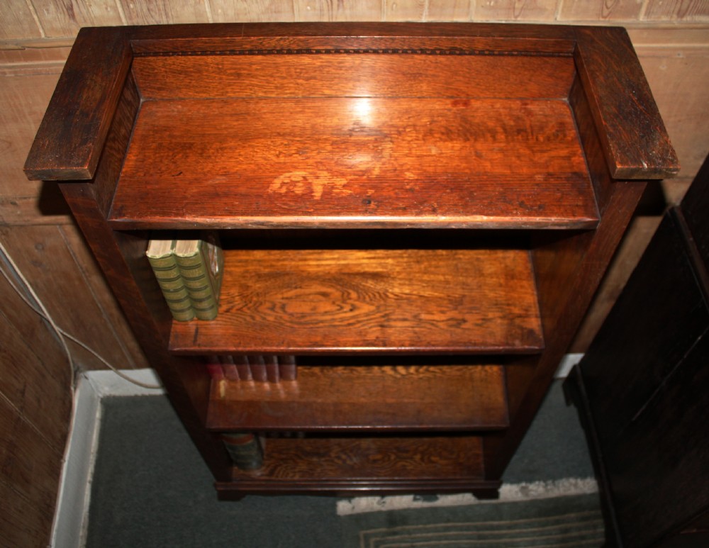 Arts and Crafs oak open bookcase View IV