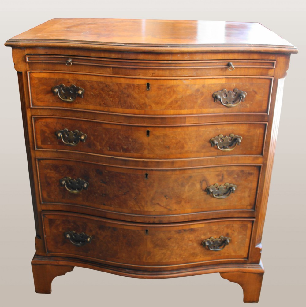 Georgian design small burr walnut serpentine chest of drawers