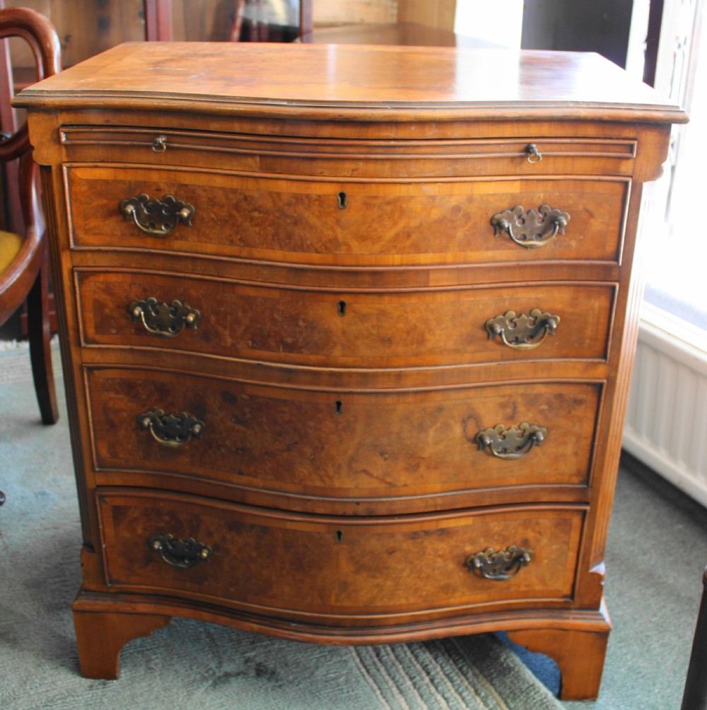 Georgian design small burr walnut serpentine chest of drawers View III
