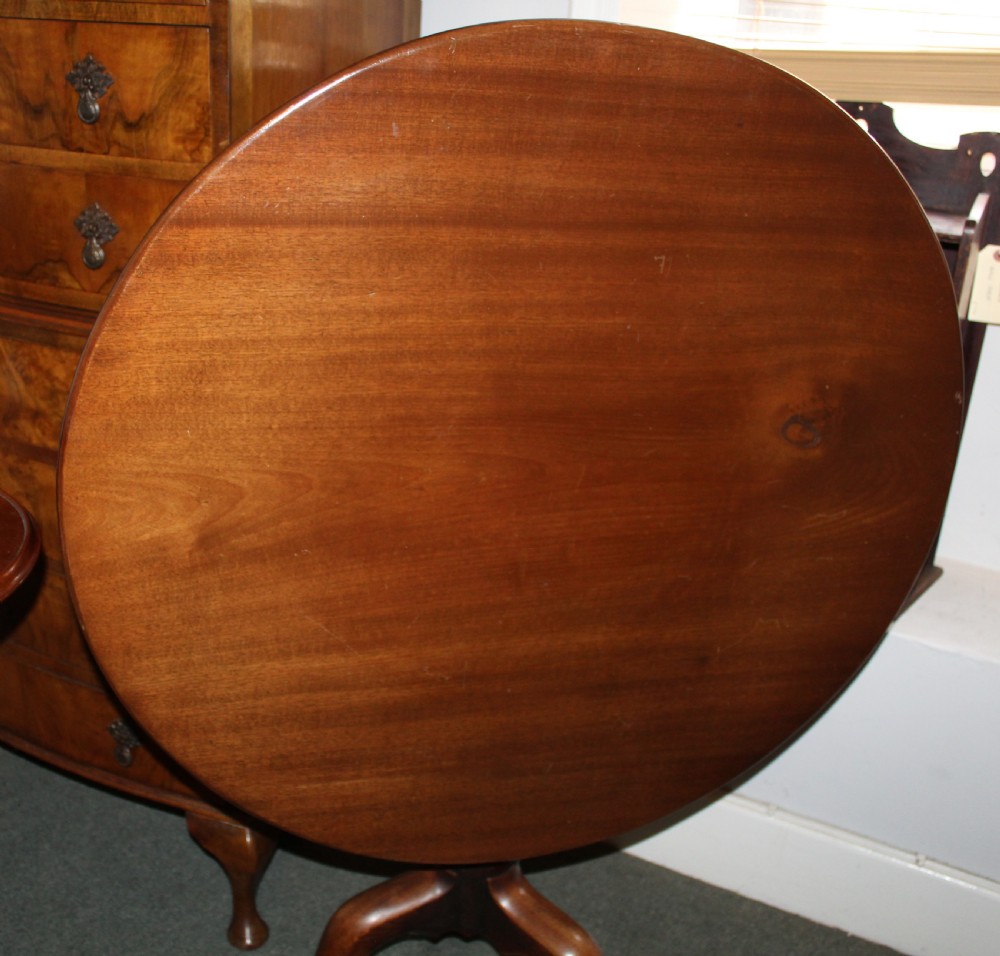 Large George III mahogany tripod table View VII