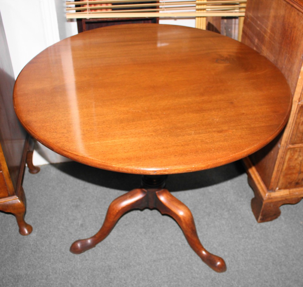 Large George III mahogany tripod table View VIII